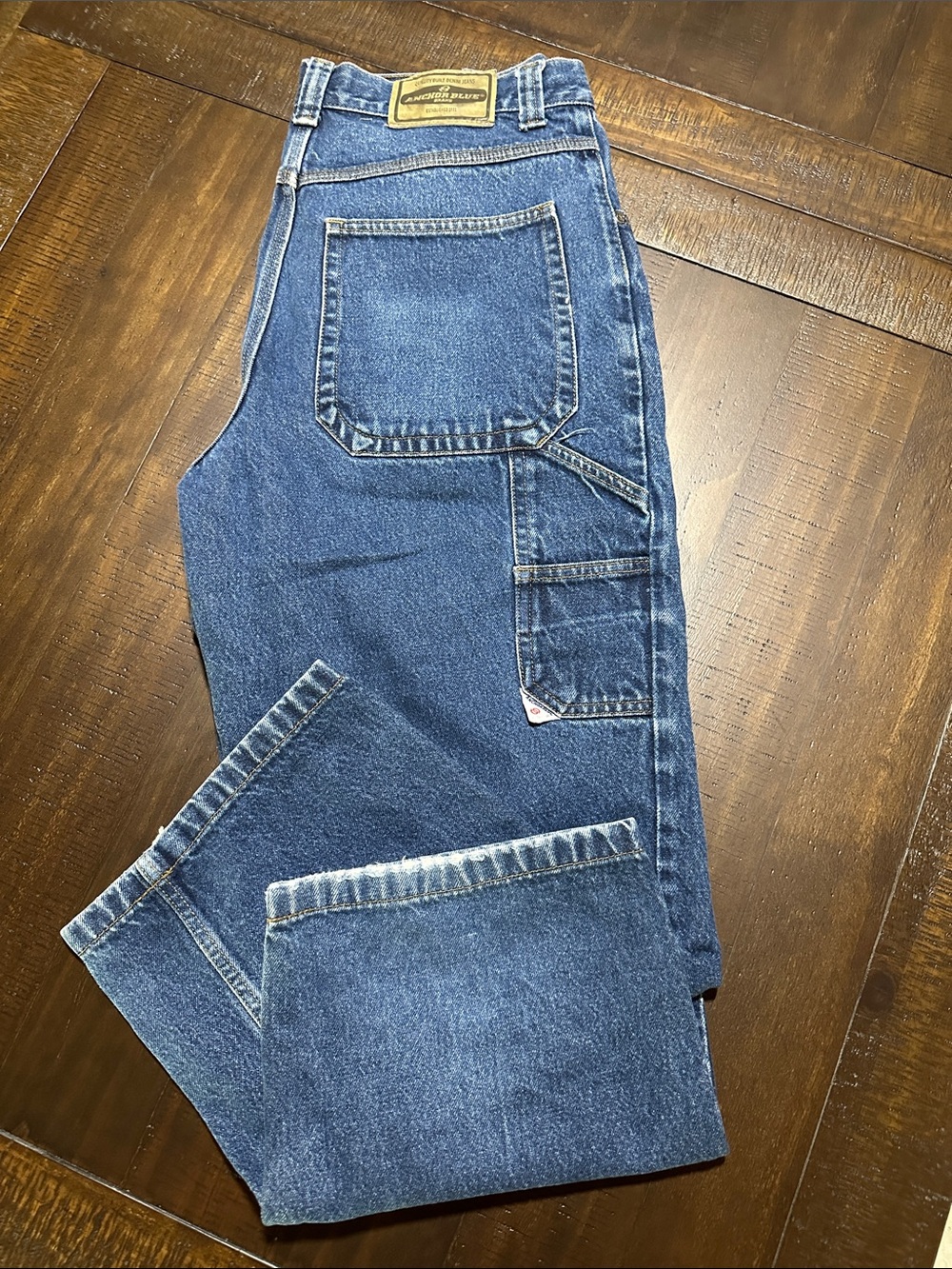 Vintage Anchor Blue Men's Relaxed Carpenter Jeans in Medium Wash